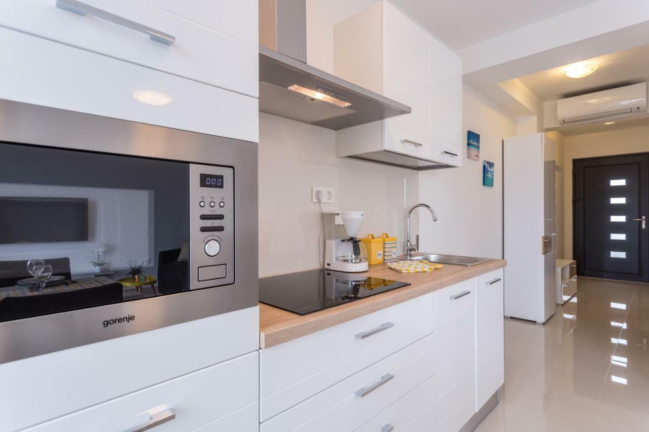 Apartment Elegance Krk Town Extérieur photo